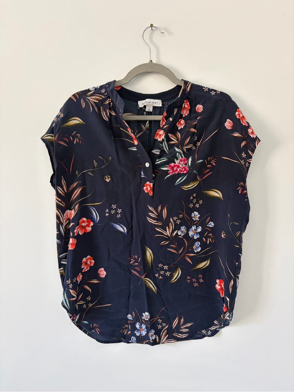 Amour Vert Blue Floral Sleeveless Silk Classic Boho Office Blouse XS